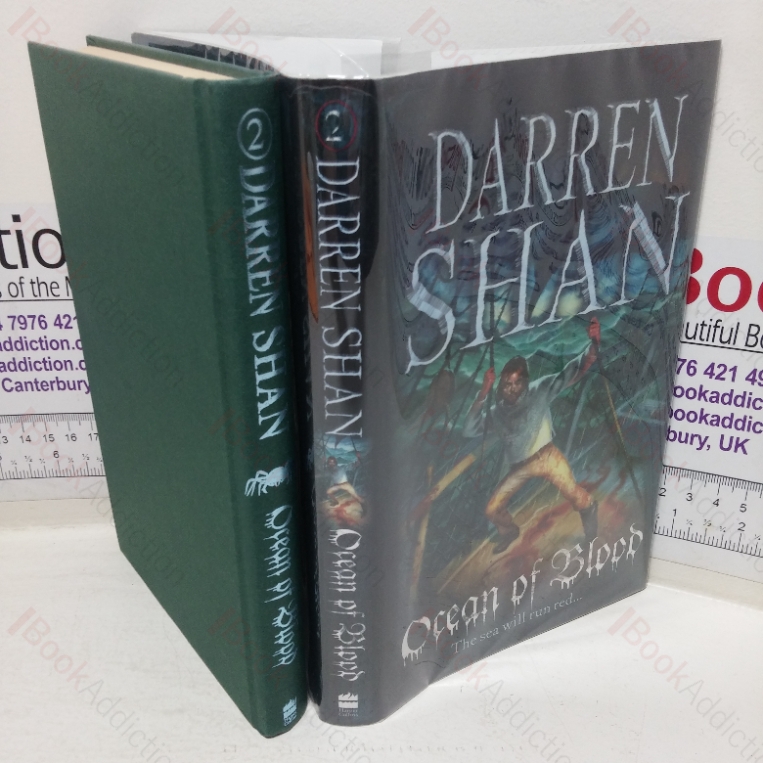 Ocean of Blood (The Saga of Larten Crepsley, Book 2)