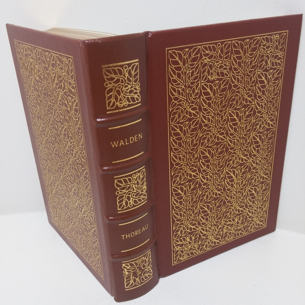 Walden, Or Life in the Woods (The 100 Greatest Books Ever Written series)