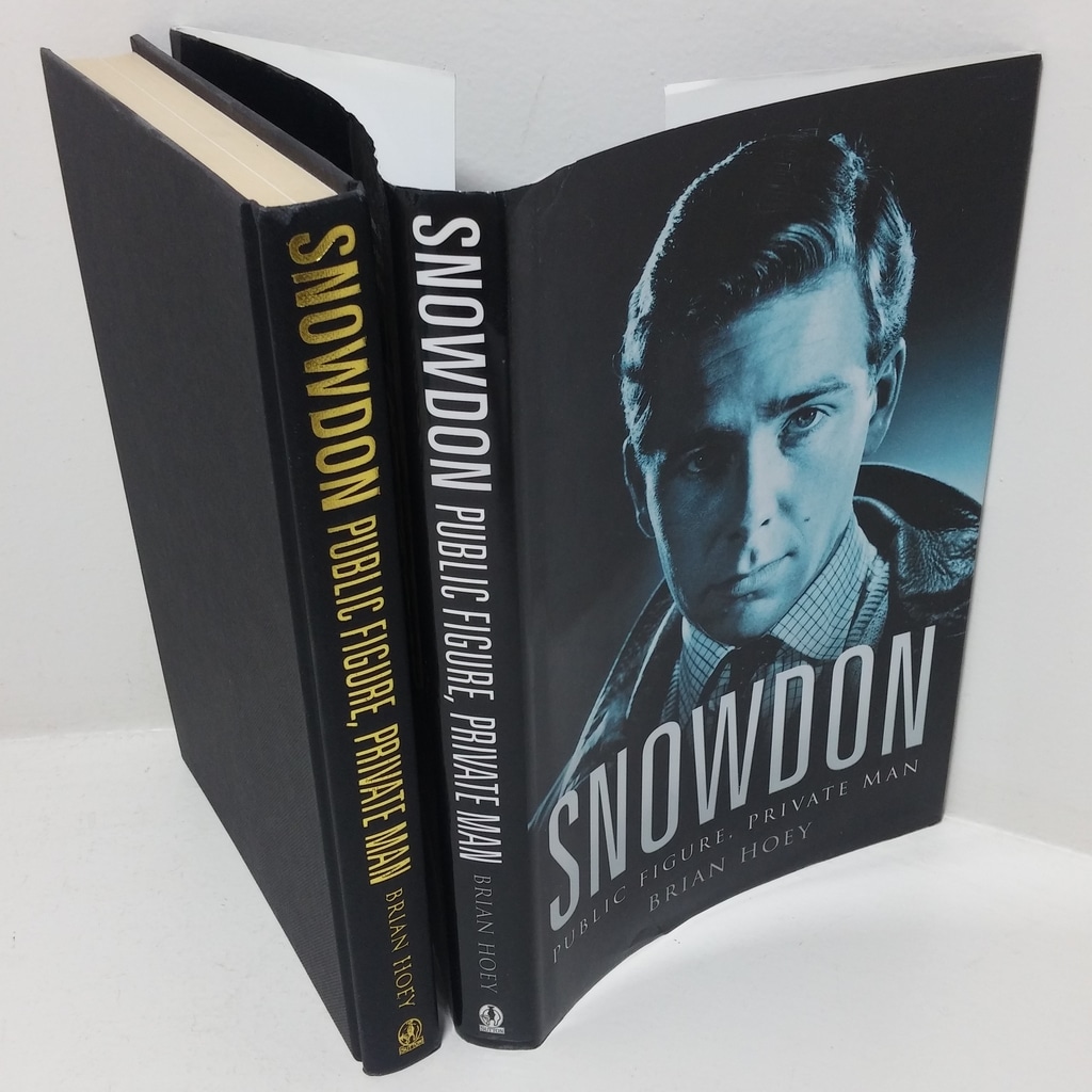 Snowden: Public Figure, Private Man